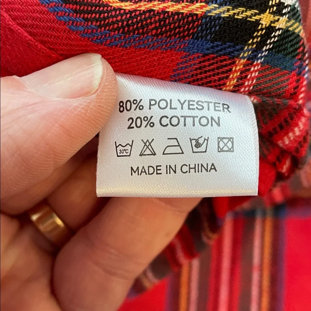 Plaid Holiday Table Cloth 60 x 84